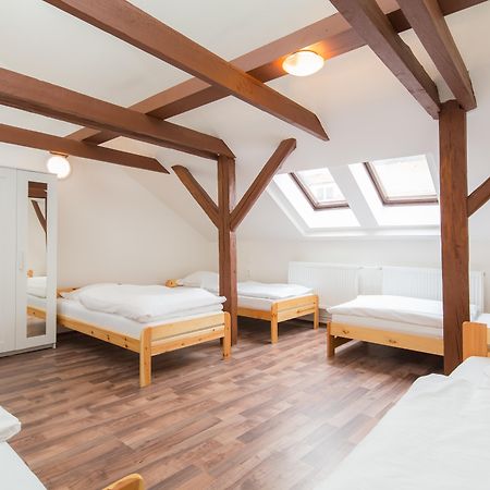 Auberge de jeunesse Easy Housing à Prague Extérieur photo