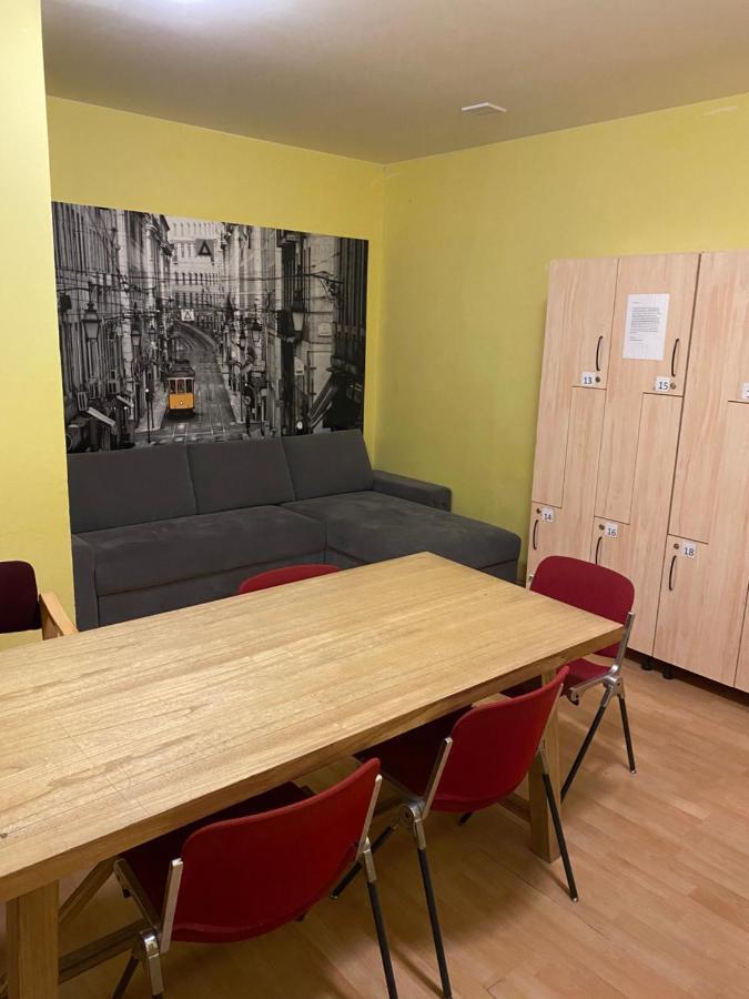 Auberge de jeunesse Easy Housing à Prague Extérieur photo