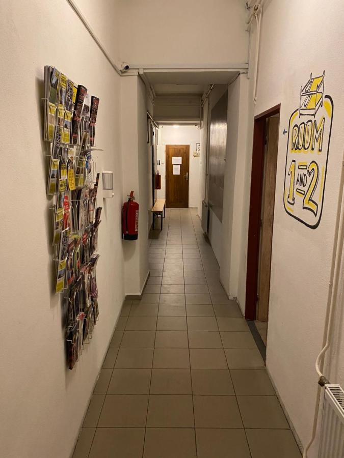 Auberge de jeunesse Easy Housing à Prague Extérieur photo