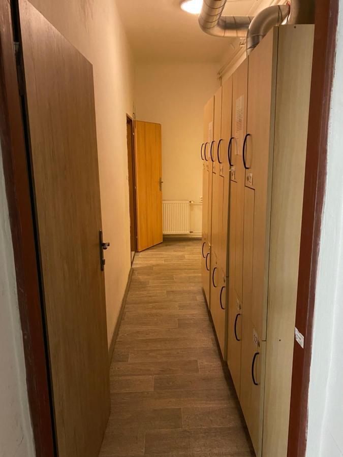 Auberge de jeunesse Easy Housing à Prague Extérieur photo