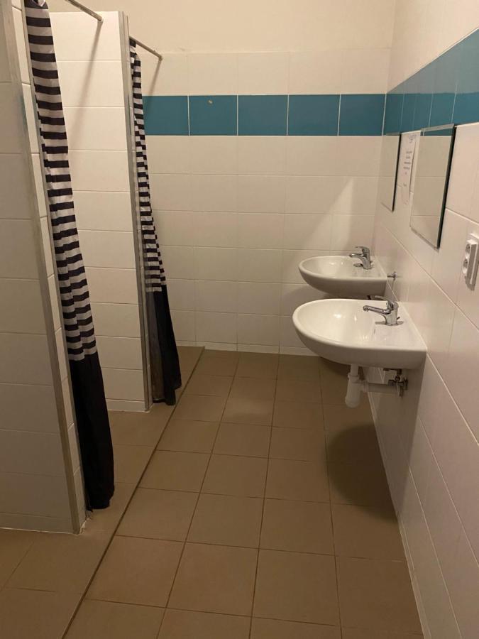 Auberge de jeunesse Easy Housing à Prague Extérieur photo