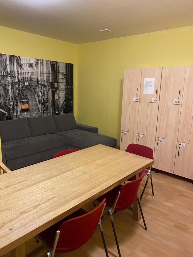 Auberge de jeunesse Easy Housing à Prague Extérieur photo